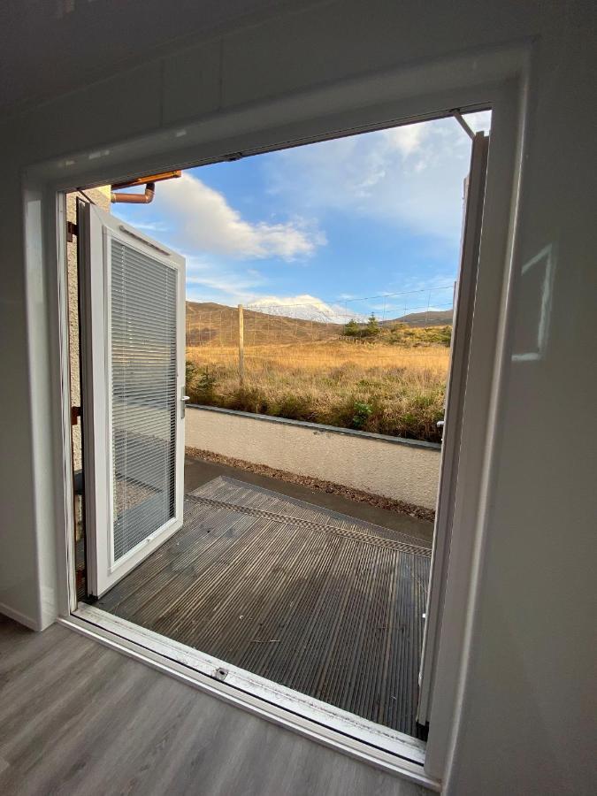 Highland Stays - Ben View Room & Jacuzzi Bath Fort William Exteriör bild