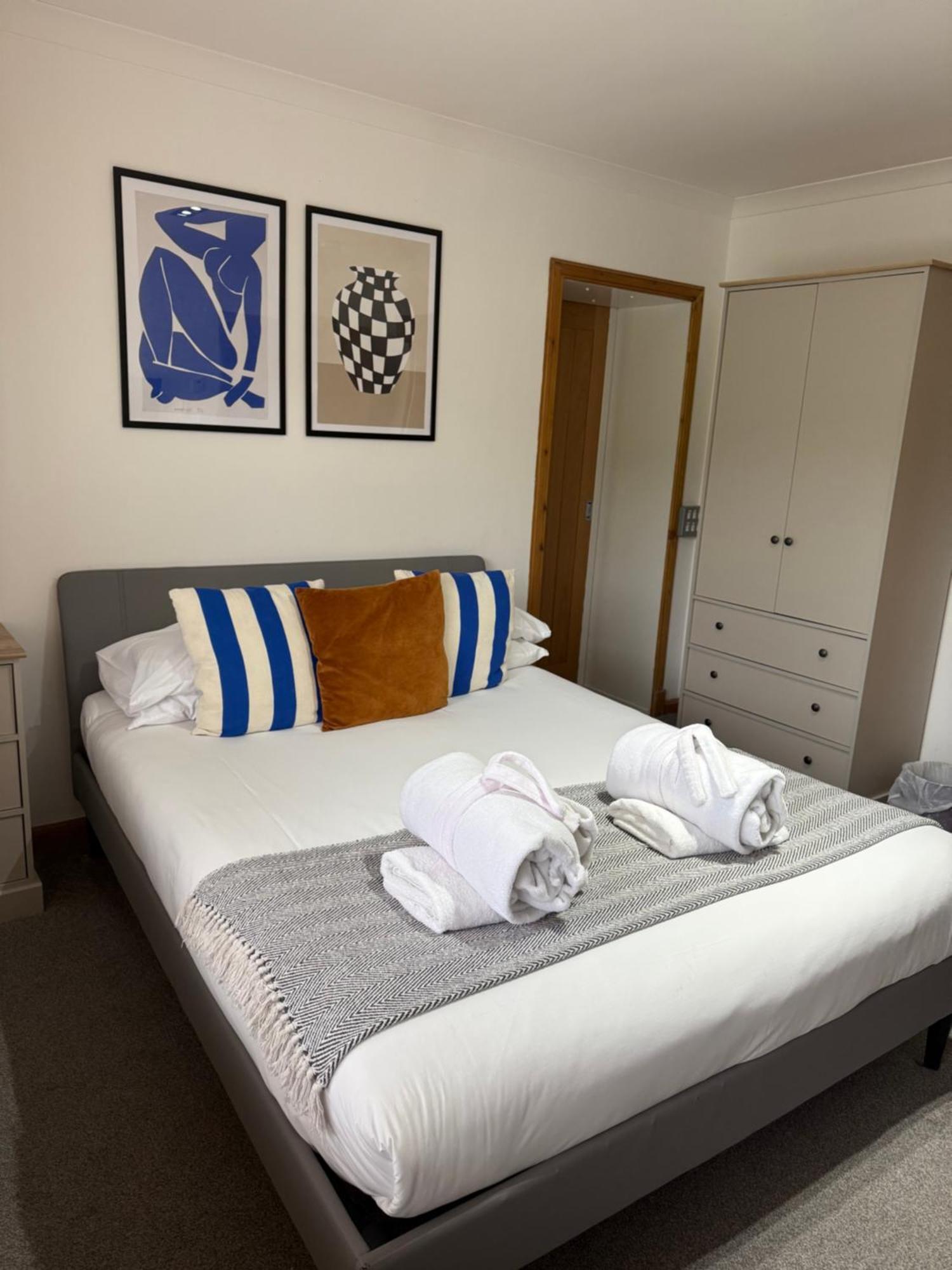Highland Stays - Ben View Room & Jacuzzi Bath Fort William Exteriör bild